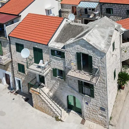 Ferienhaus Blatnice I Brist
